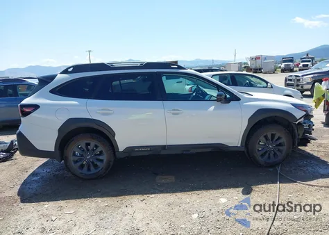 2025 Subaru Outback Onyx Edition z USA, uszkodzony, nr VIN 4S4BTALC8S3116510